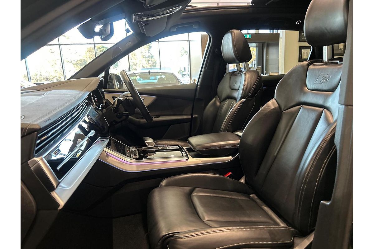 2023 Audi Q7 55 TFSI S line 4M