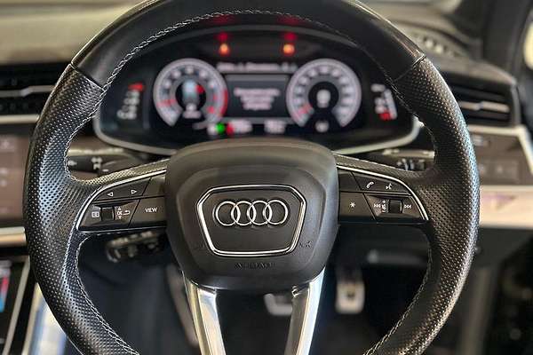 2023 Audi Q7 55 TFSI S line 4M