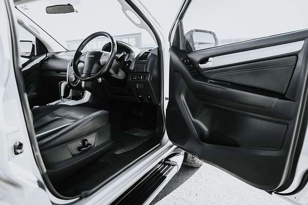 2015 Isuzu MU-X LS-T