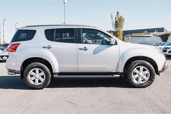 2015 Isuzu MU-X LS-T