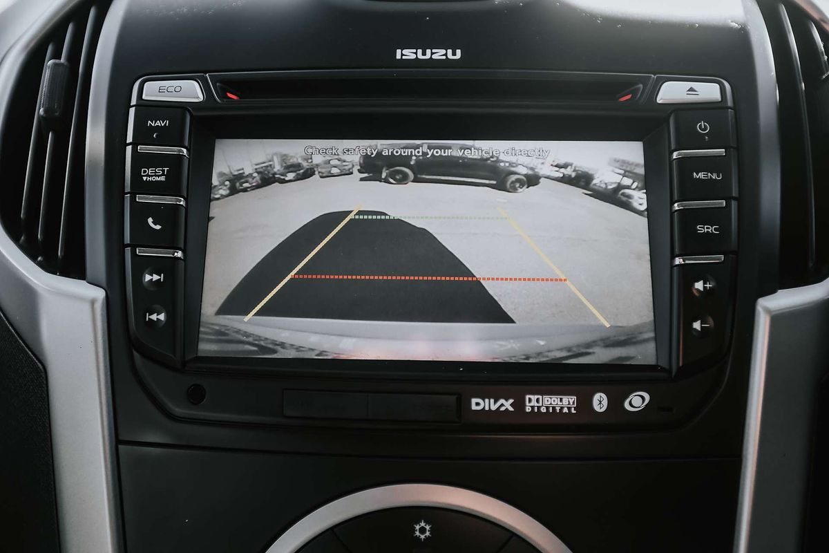 2015 Isuzu MU-X LS-T