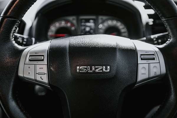 2015 Isuzu MU-X LS-T