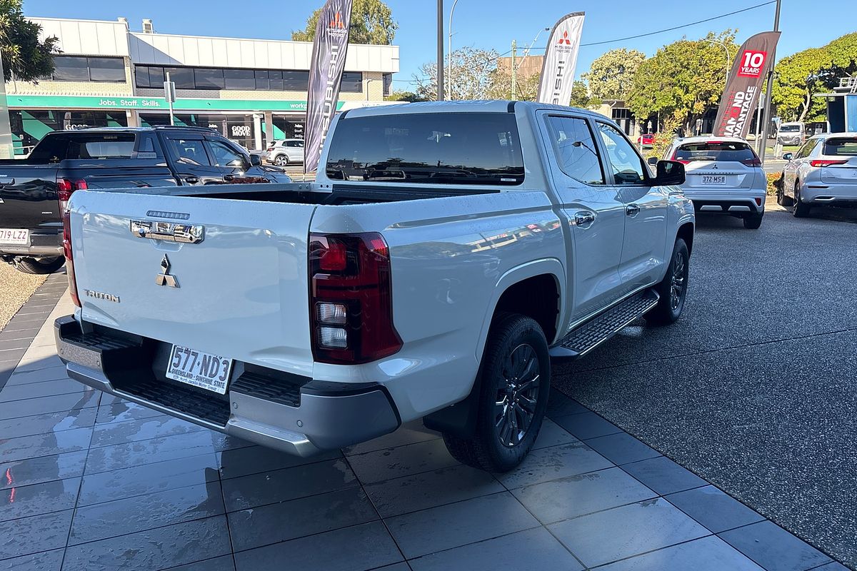 2025 Mitsubishi Triton GLS MV 4X4