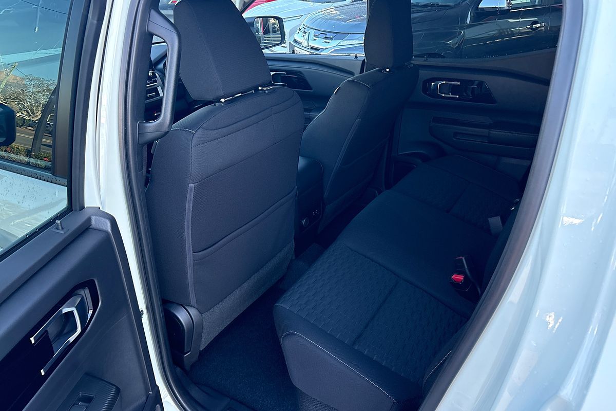 2025 Mitsubishi Triton GLS MV 4X4