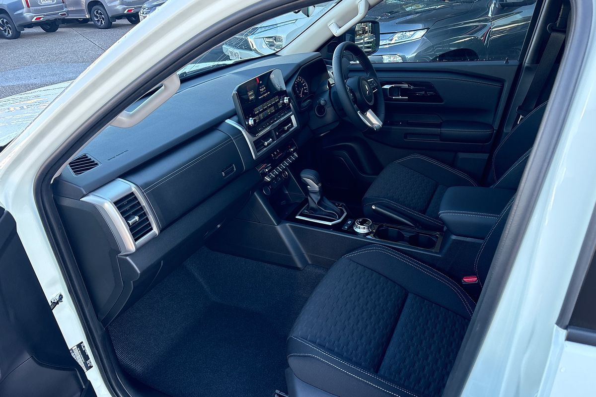 2025 Mitsubishi Triton GLS MV 4X4