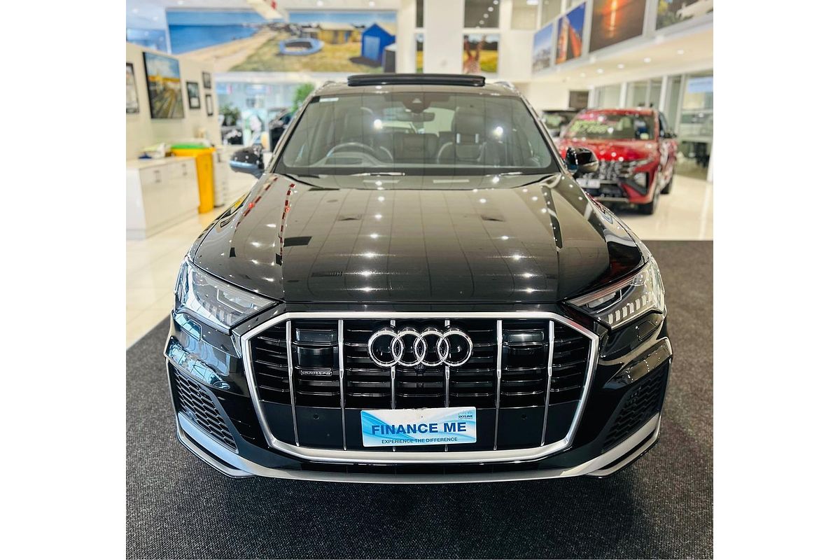 2023 Audi Q7 55 TFSI S line 4M