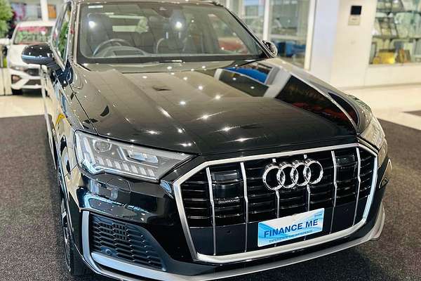 2023 Audi Q7 55 TFSI S line 4M