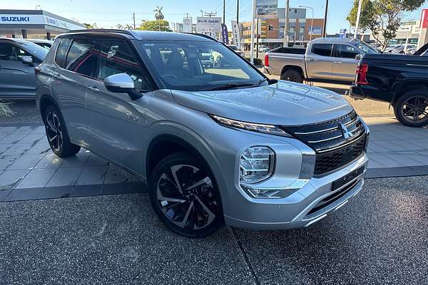 2024 Mitsubishi Outlander PHEV Exceed Tourer ZM