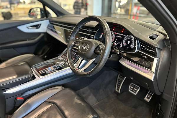 2023 Audi Q7 55 TFSI S line 4M