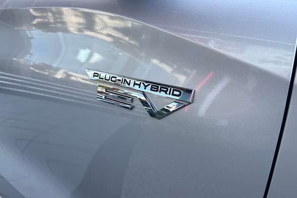 2024 Mitsubishi Outlander PHEV Exceed Tourer ZM