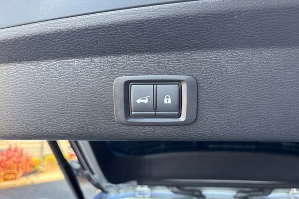 2024 Mitsubishi Outlander PHEV Exceed Tourer ZM