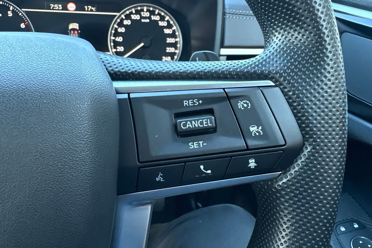 2024 Mitsubishi Outlander ES ZM