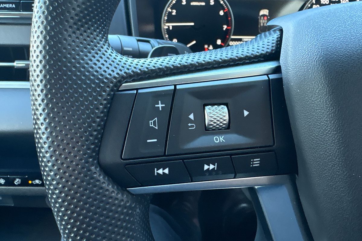 2024 Mitsubishi Outlander ES ZM