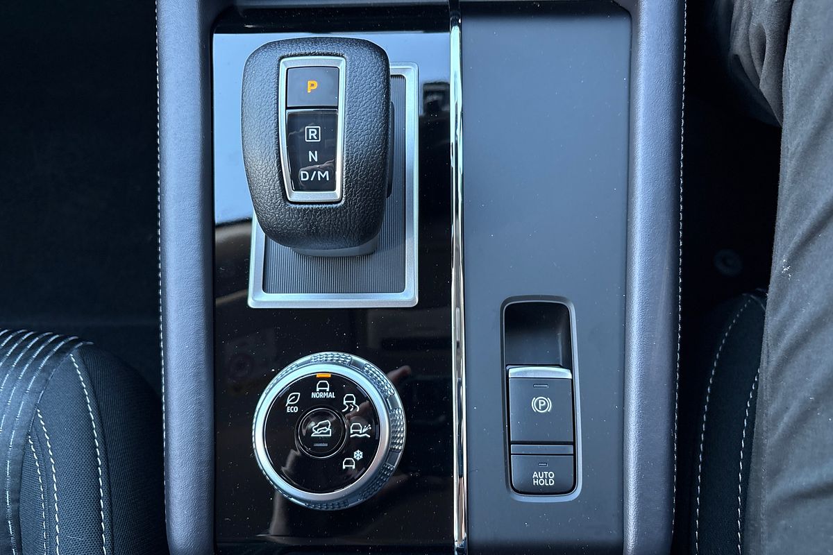 2024 Mitsubishi Outlander ES ZM