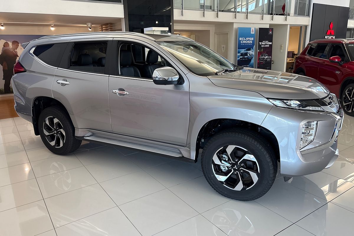 2025 Mitsubishi Pajero Sport GLS QG