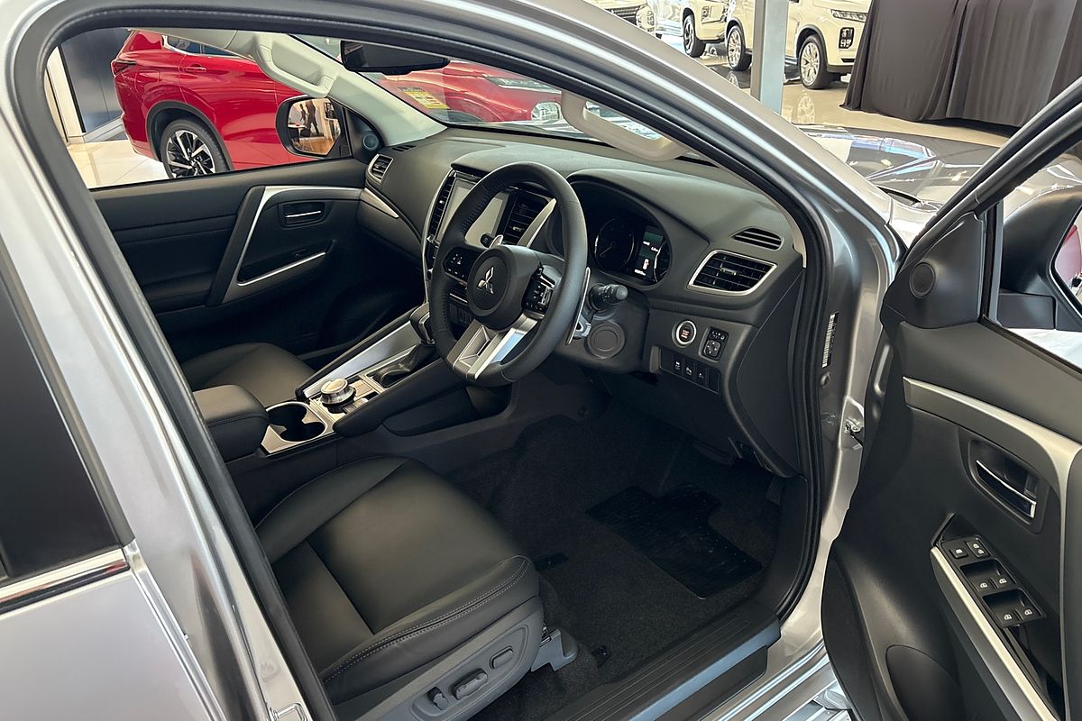 2025 Mitsubishi Pajero Sport GLS QG