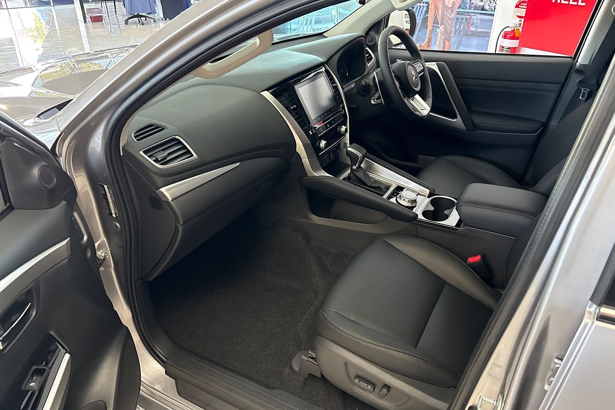 2025 Mitsubishi Pajero Sport GLS QG