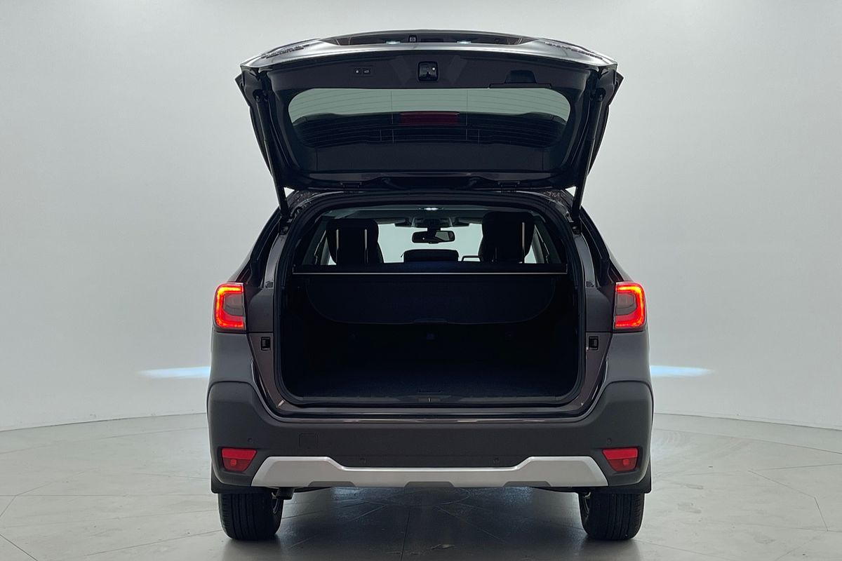 2024 Subaru Outback AWD Touring 6GEN