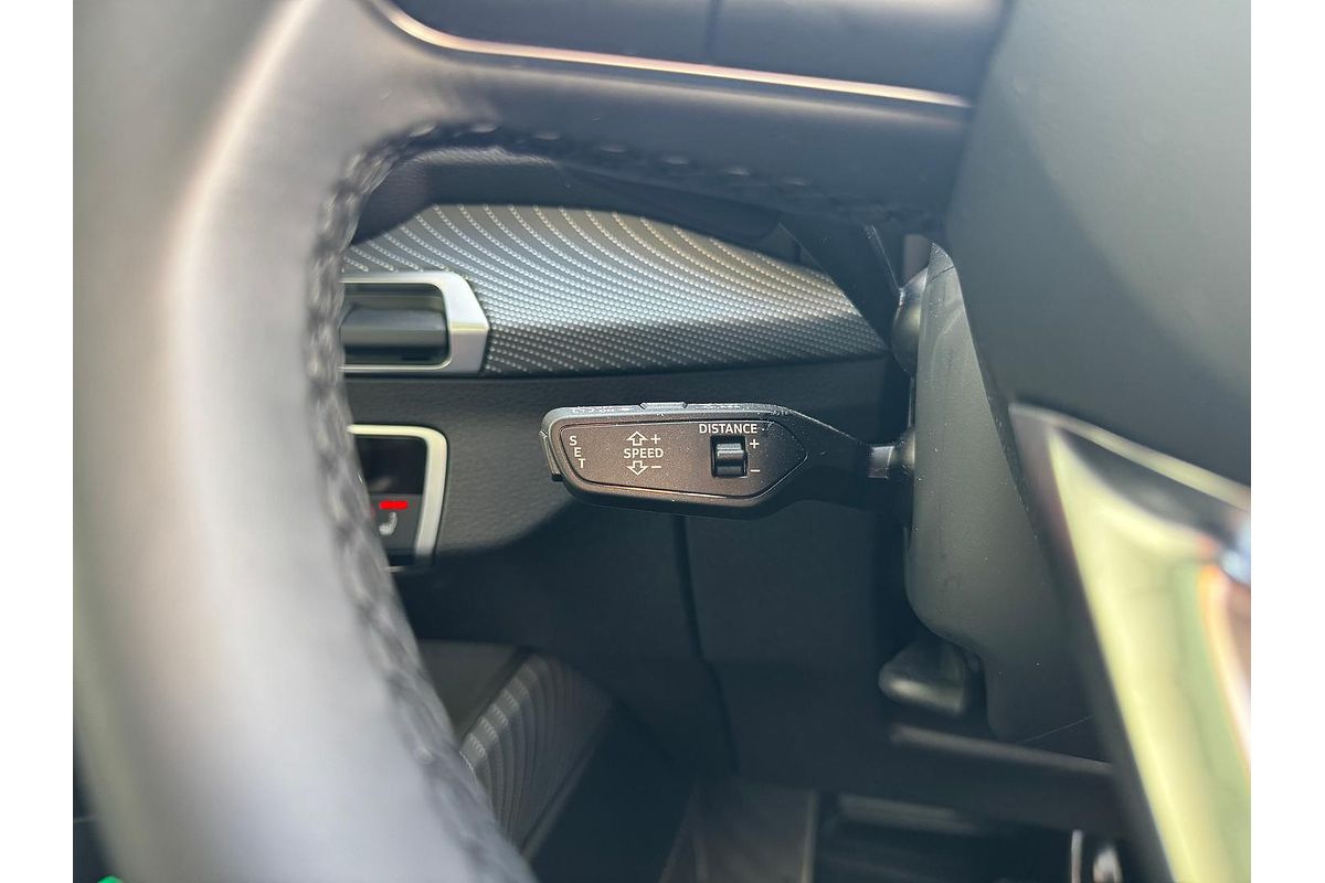 2024 Audi Q2 40 TFSI S line GA
