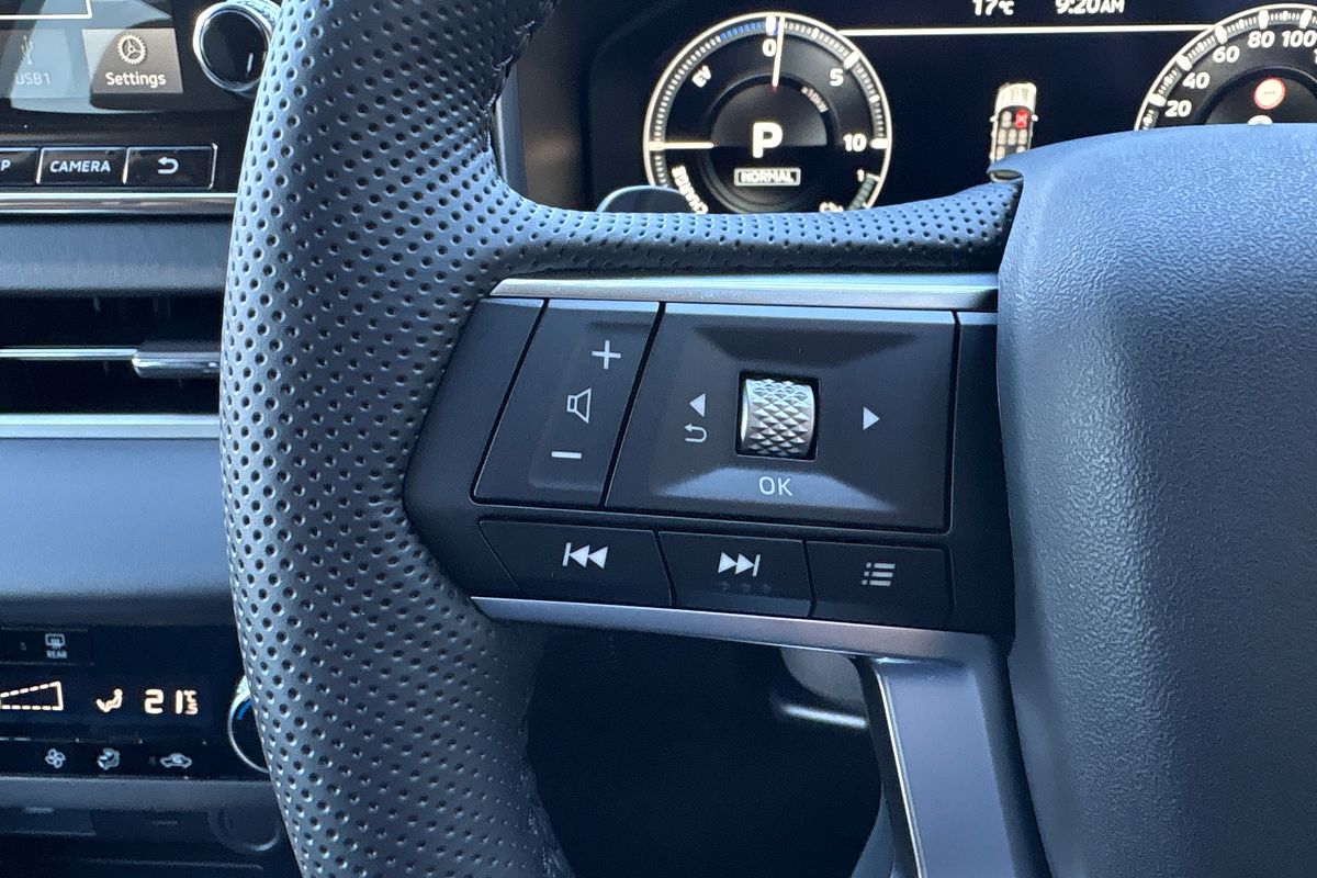 2024 Mitsubishi Outlander PHEV Exceed ZM
