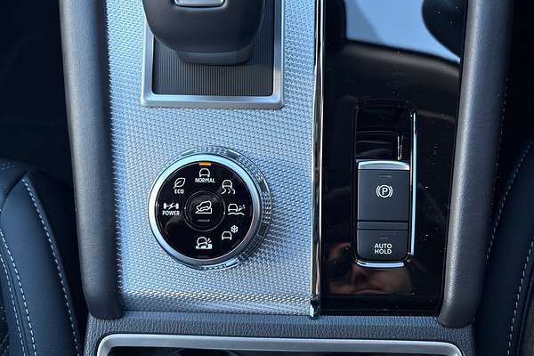 2024 Mitsubishi Outlander PHEV Exceed ZM