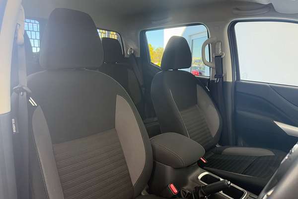 2024 Nissan Navara ST-X D23 4X4