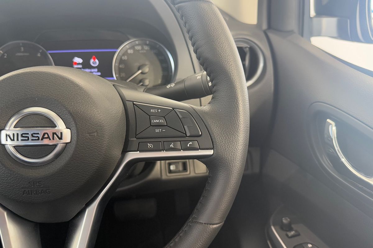 2024 Nissan Navara ST-X D23 4X4