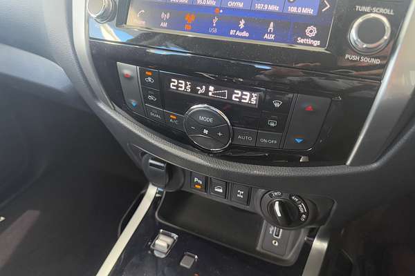 2024 Nissan Navara ST-X D23 4X4