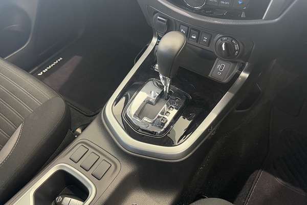 2024 Nissan Navara ST-X D23 4X4