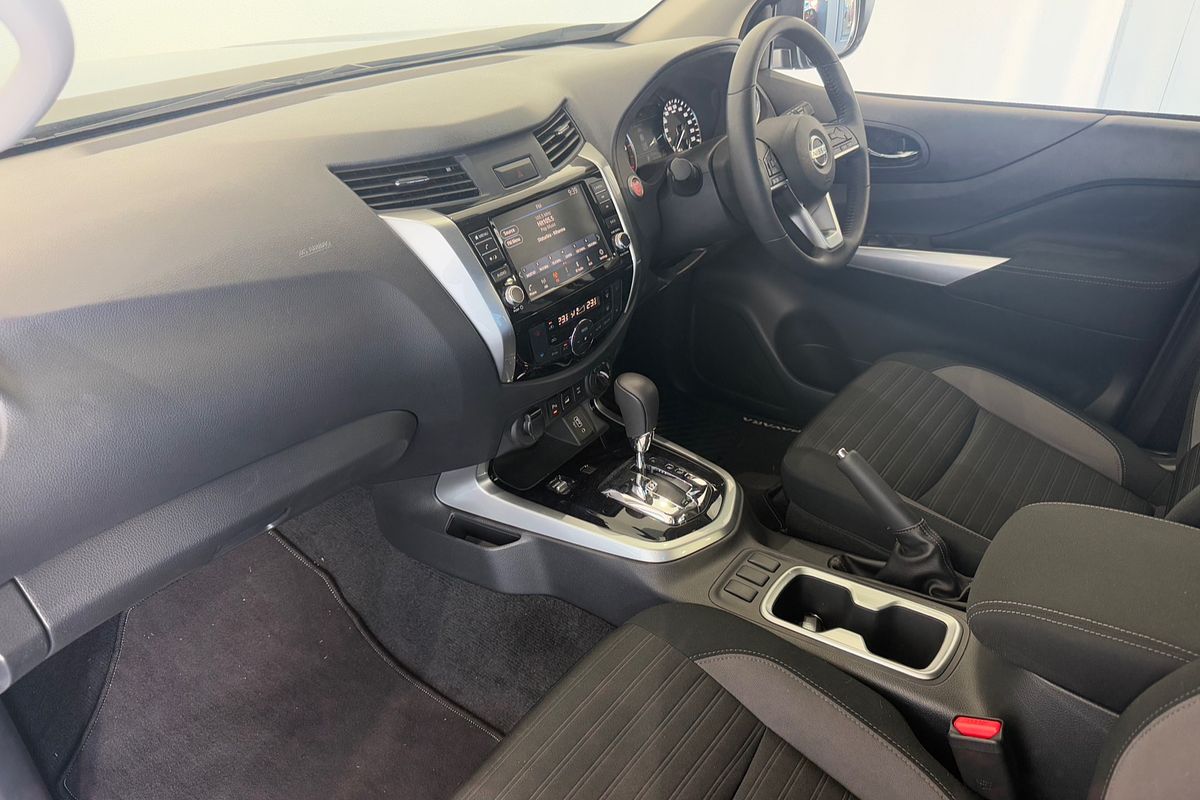 2024 Nissan Navara ST-X D23 4X4