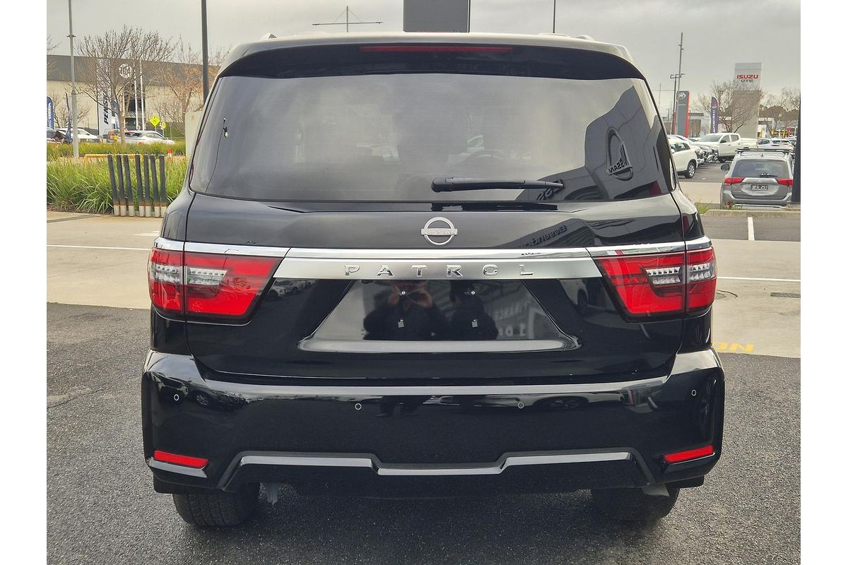 2023 Nissan Patrol Ti-L Y62