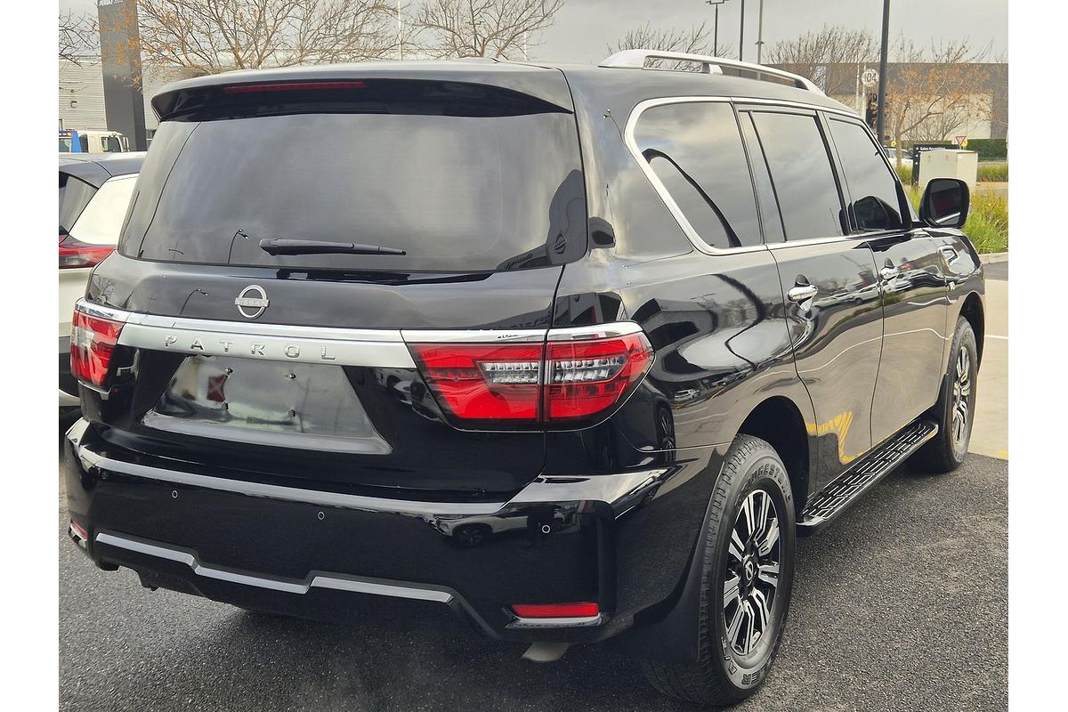 2023 Nissan Patrol Ti-L Y62