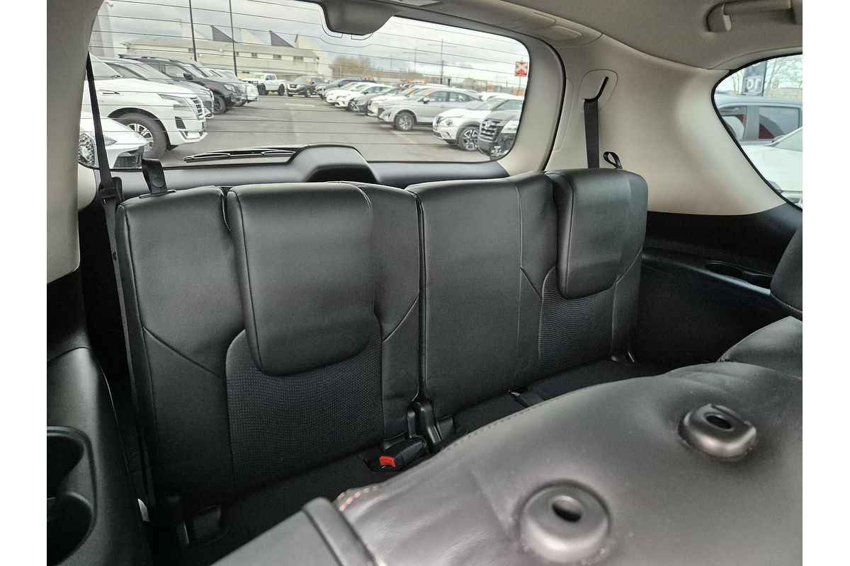 2023 Nissan Patrol Ti-L Y62