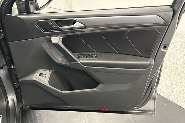 2017 Volkswagen Tiguan 162TSI Highline 5N