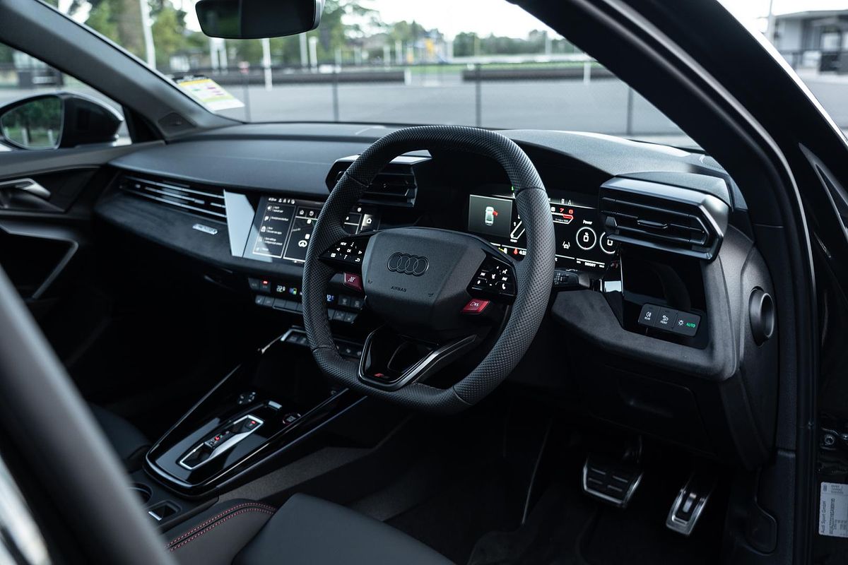 2025 Audi RS3 GY
