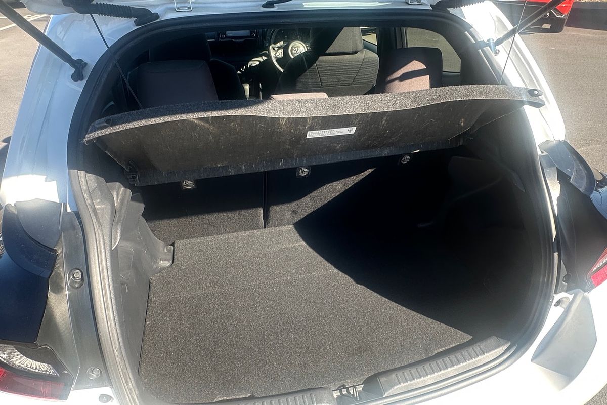 2022 Toyota Yaris Ascent Sport MXPA10R