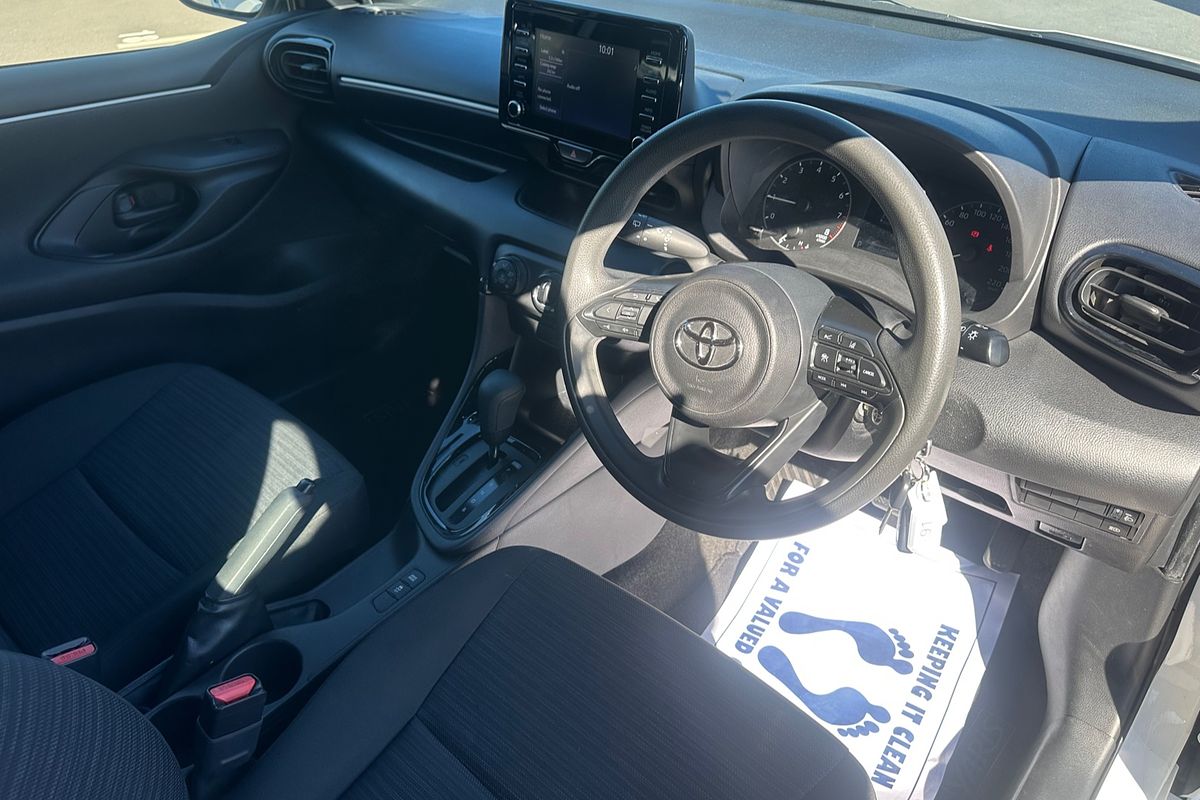 2022 Toyota Yaris Ascent Sport MXPA10R