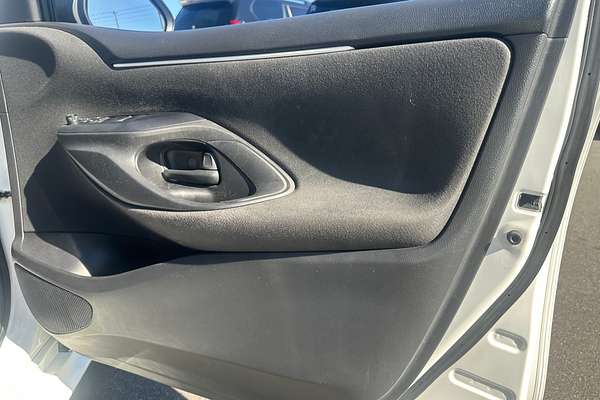 2022 Toyota Yaris Ascent Sport MXPA10R