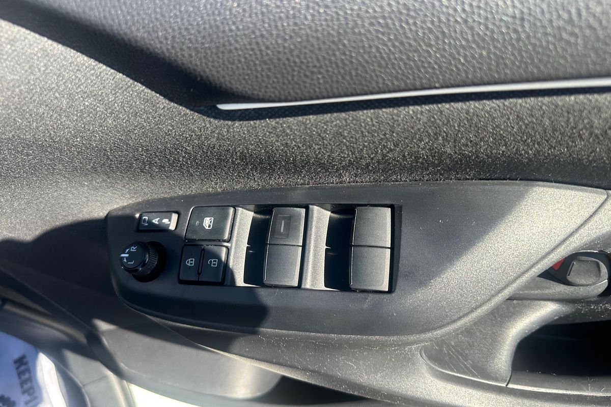 2022 Toyota Yaris Ascent Sport MXPA10R
