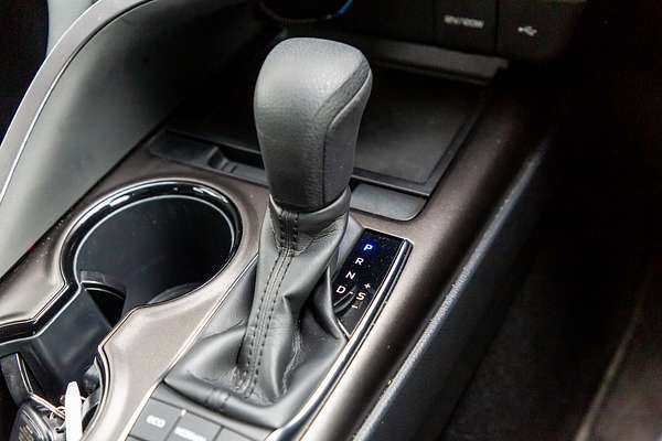 2021 Toyota Camry Ascent AXVH70R