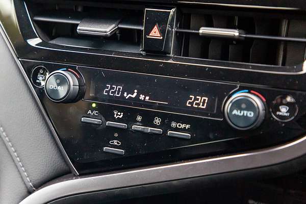 2021 Toyota Camry Hybrid