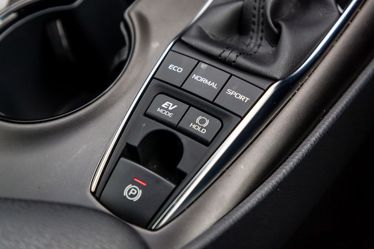 2021 Toyota Camry Hybrid