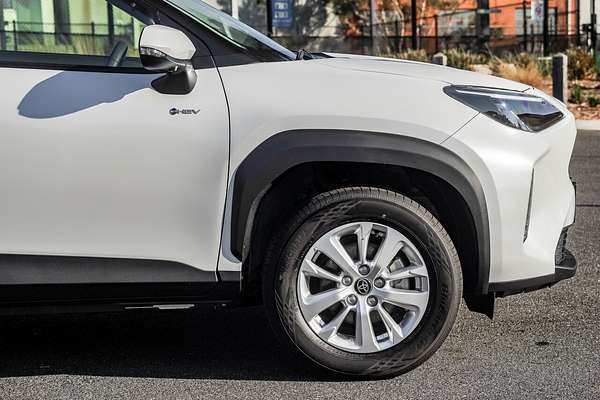 2025 Toyota Yaris Cross