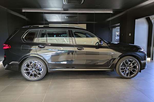 2023 BMW X7 xDrive40d M Sport G07 LCI
