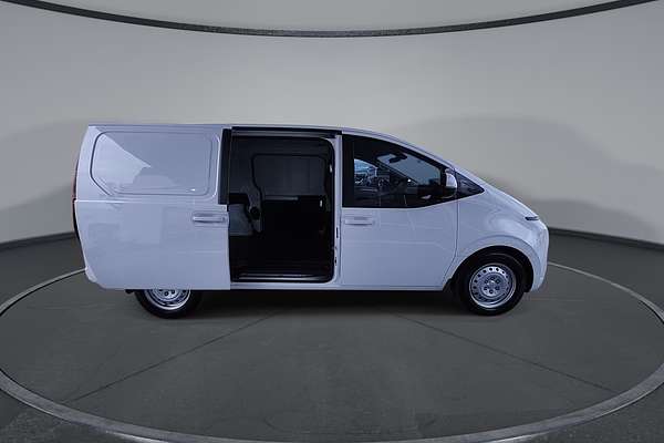 2024 Hyundai STARIA LOAD US4.V2