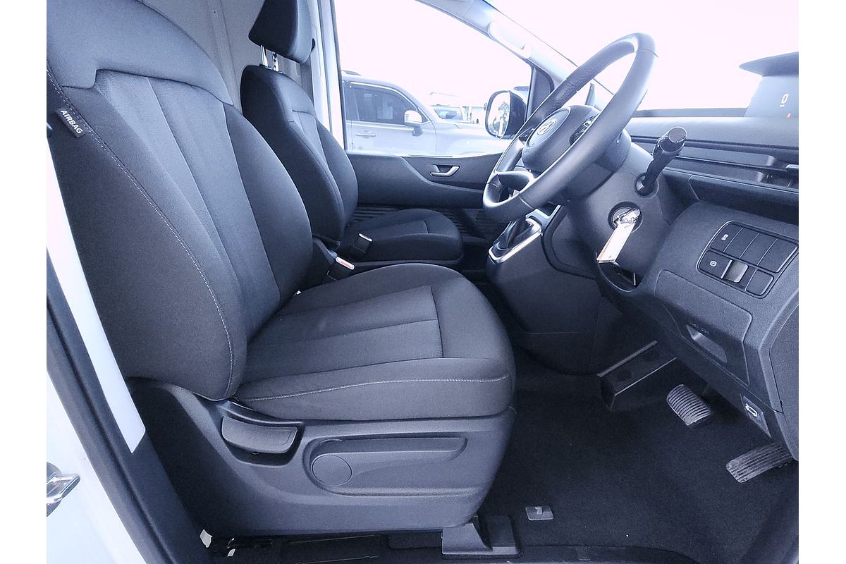 2024 Hyundai STARIA LOAD US4.V2