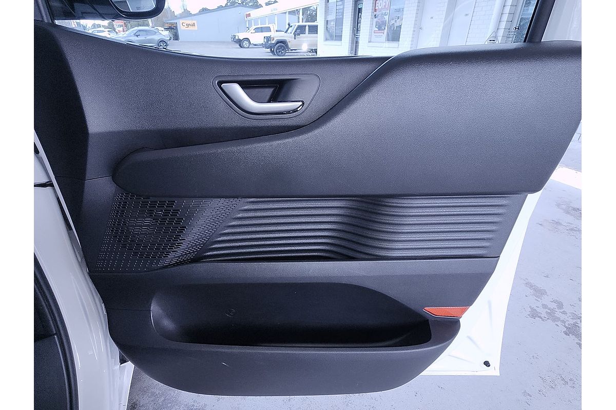 2024 Hyundai STARIA LOAD US4.V2