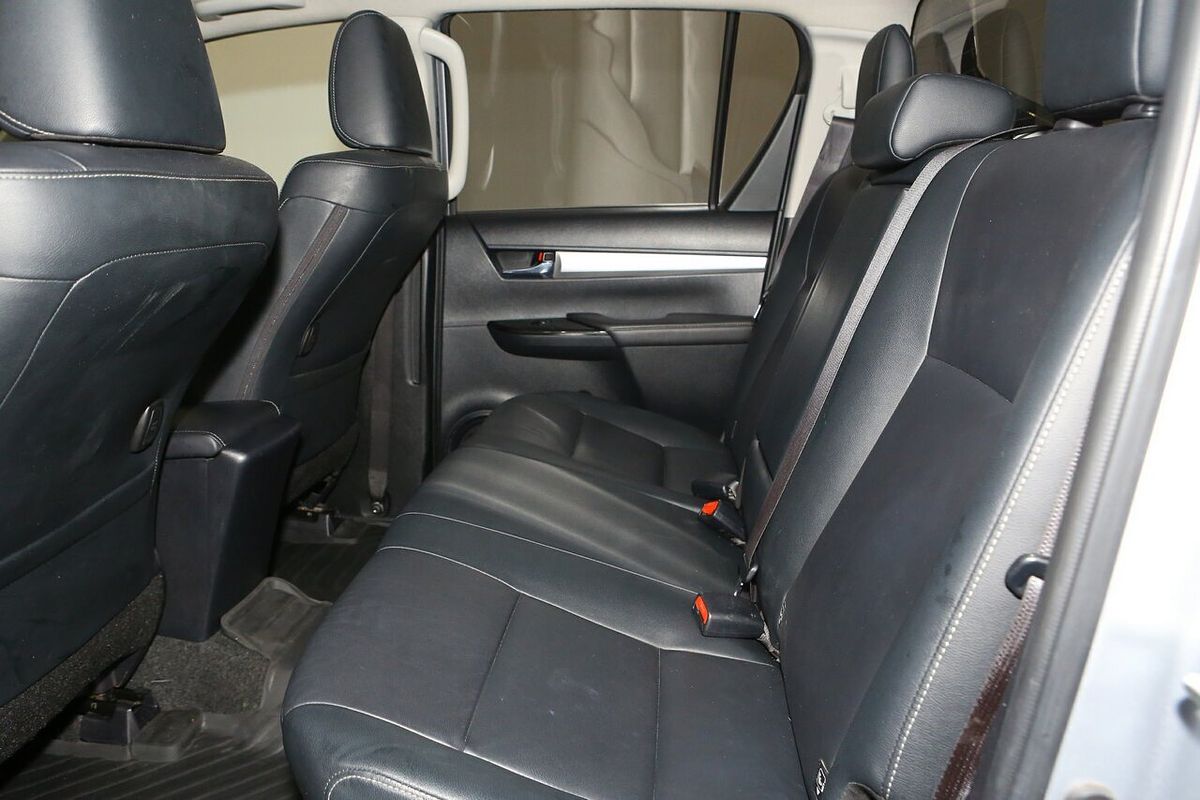 2017 Toyota Hilux SR5 GUN126R 4X4