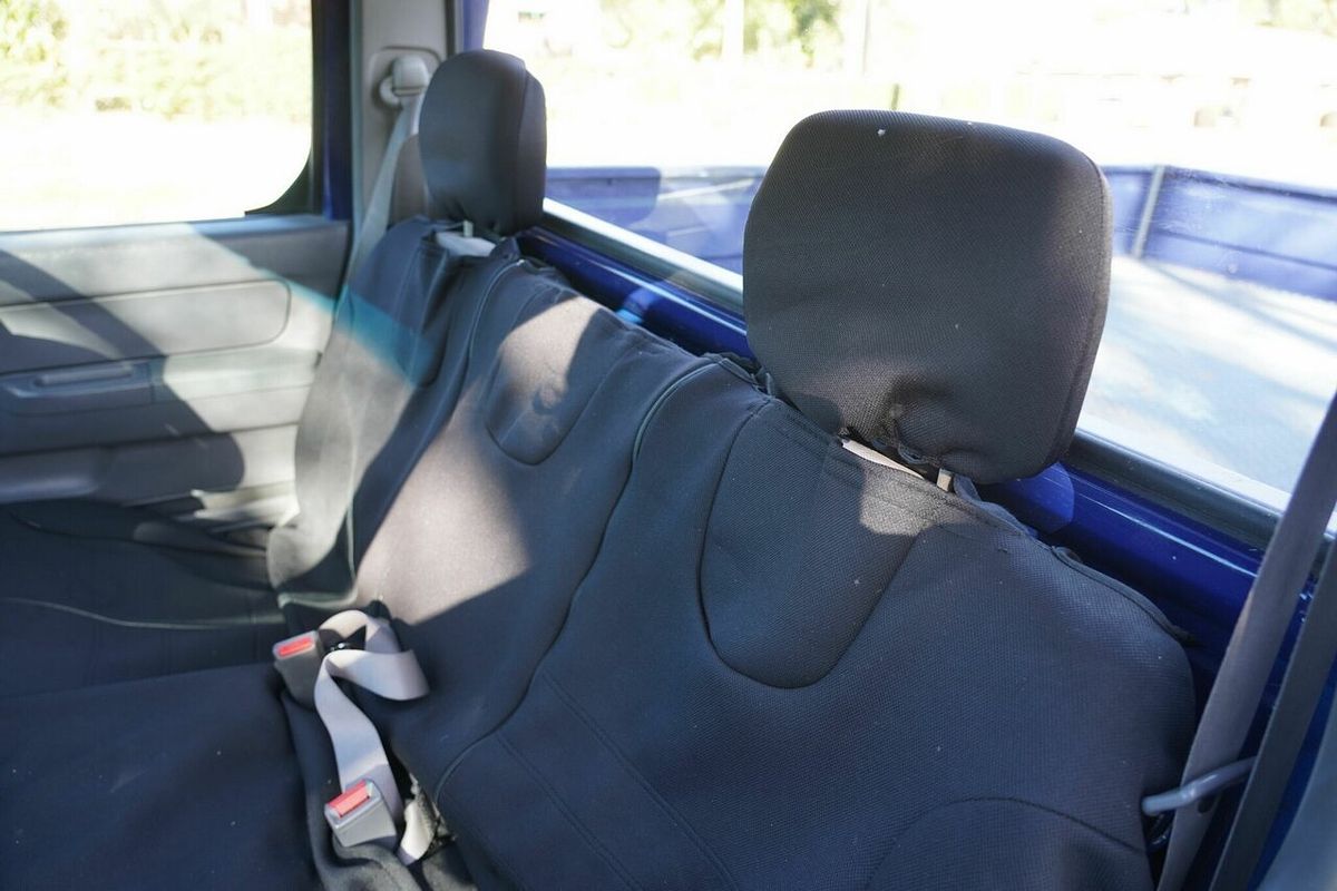 2005 Nissan Navara DX D22 Rear Wheel Drive