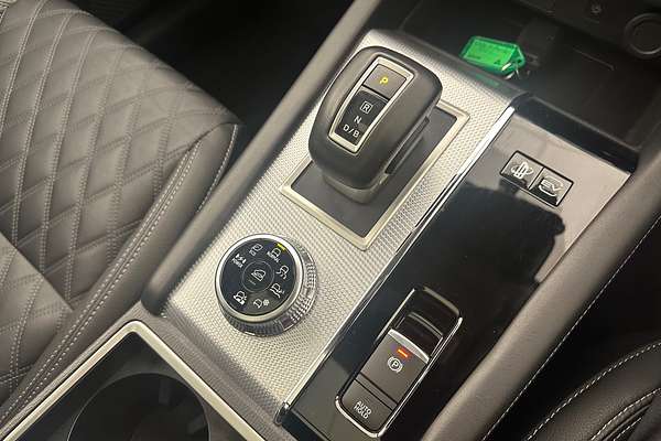 2022 Mitsubishi Outlander PHEV Exceed ZM
